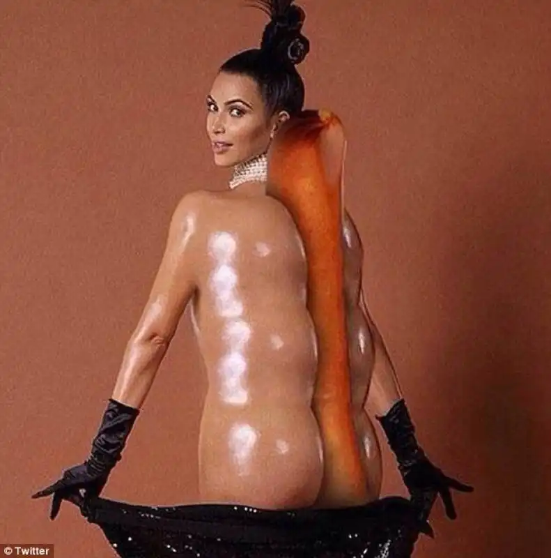 kim kardashian 13parodia