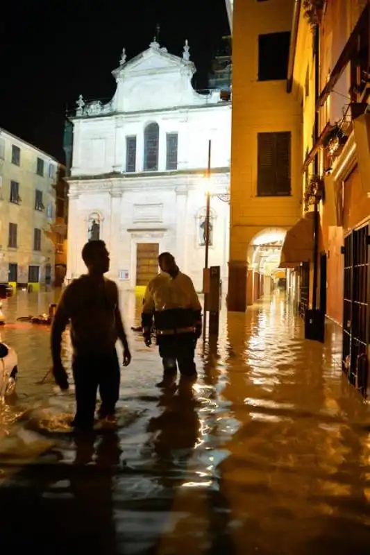  nubifragio nel tigullio, allagamenti a chiavari  8