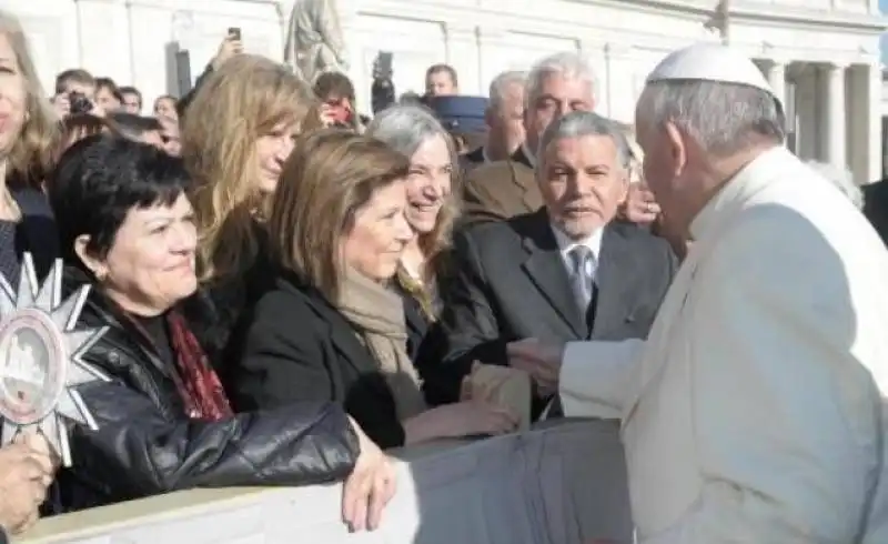 patti smith incontra papa bergoglio 4