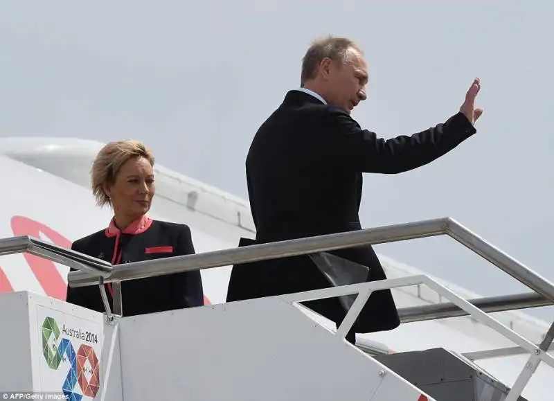 putin lascia il g20 australiano 3