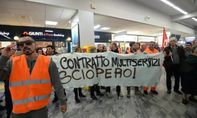 sciopero sociale a roma blitz e scontri milano 9