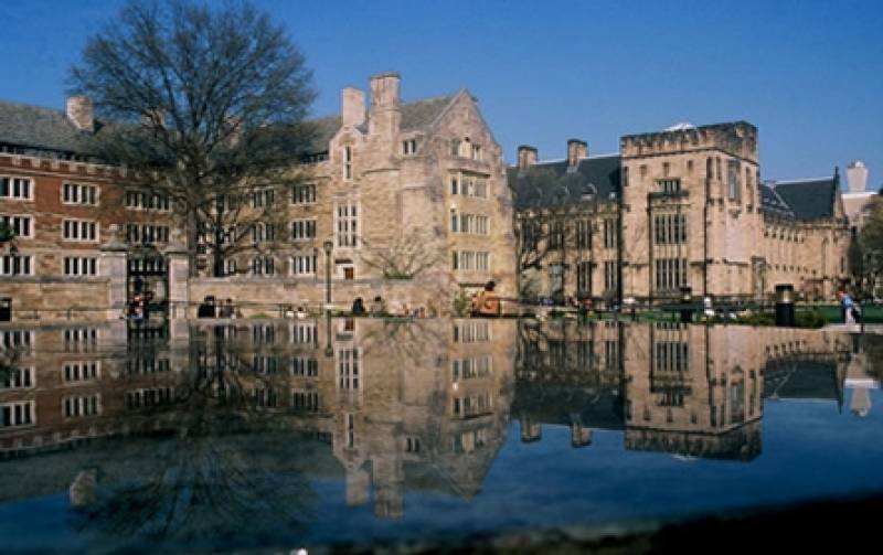 UNIVERSITA' YALE