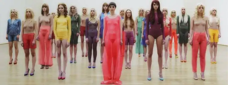 vanessa beecroft 9