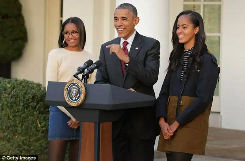 barack obama con sasha e malia