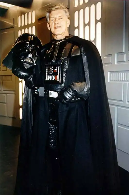 DAVID PROWSE - DARTH VADER   