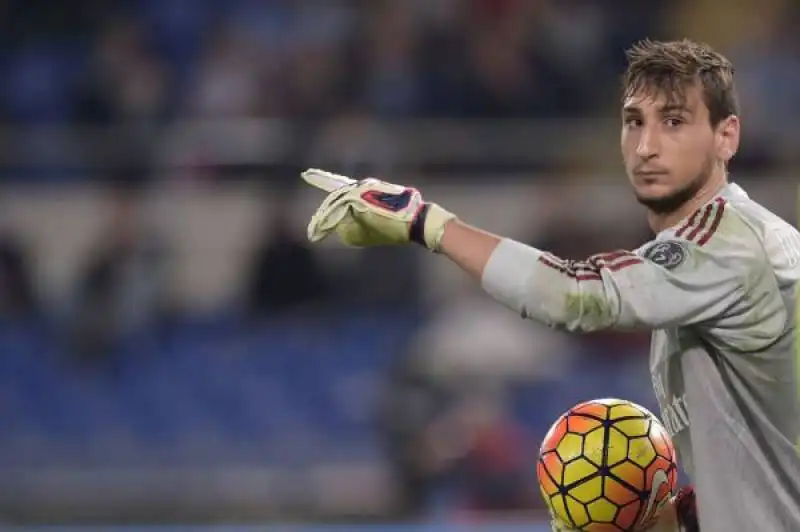 DONNARUMMA 4