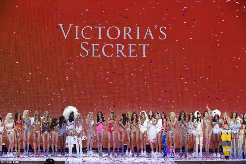 gli angeli di victoria s secret