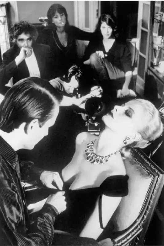 helmut newton  stampa