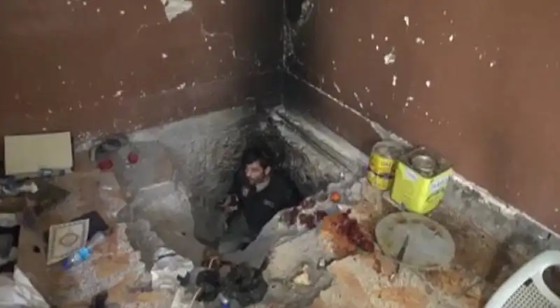 isis   i tunnel a sinjar   