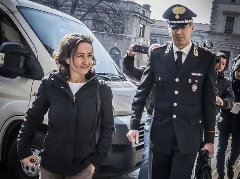 letizia  ruggeri  pubblico ministero del processo yara bossetti con giampietro lago dei ris