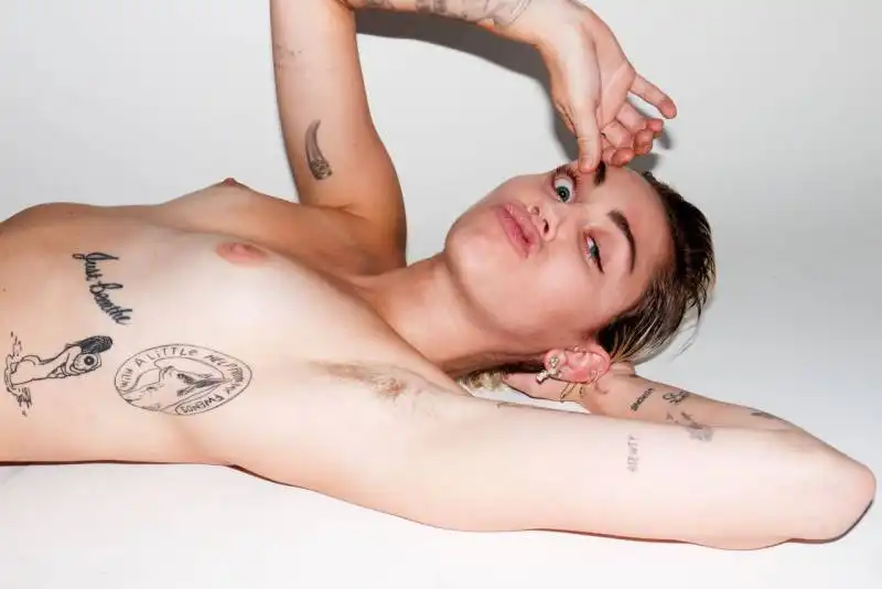 miley cyrus by terry richardson  2