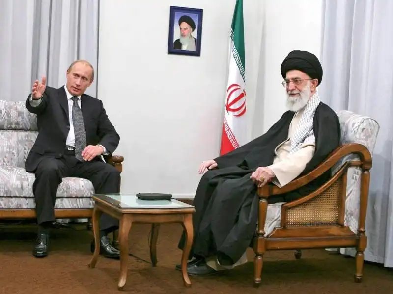 PUTIN AL KHAMENEI