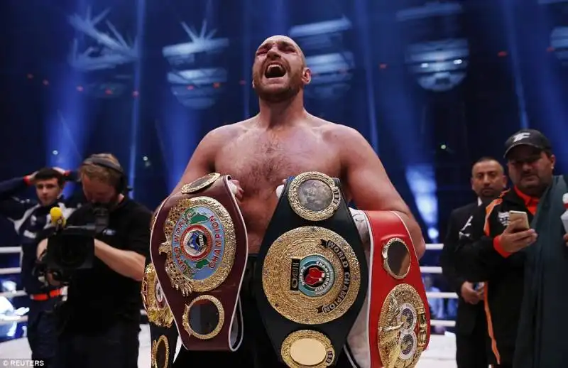 tyson fury vs wladimir klitschko  16