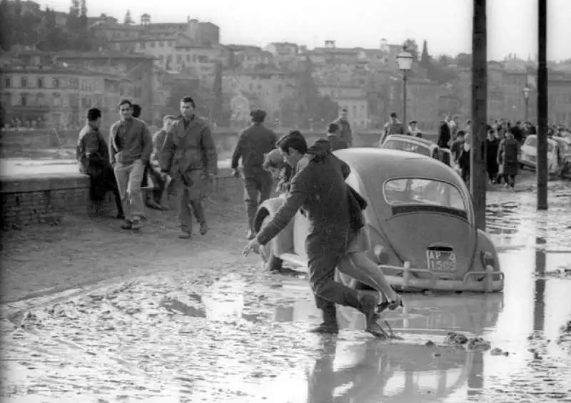 alluvione di firenze  6