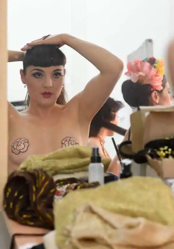 backstage caput mundi burlesque (8)