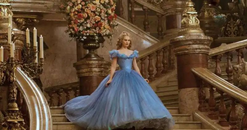 CENERENTOLA LILY JAMES