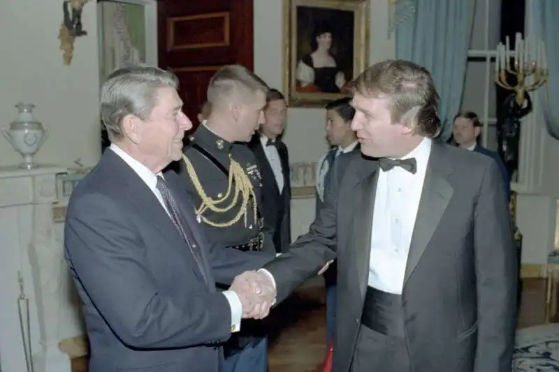 donald   trump ronald reagan