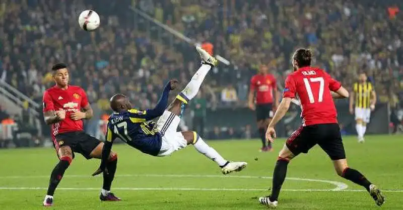 FENERBAHCE MANCHESTER UNITED