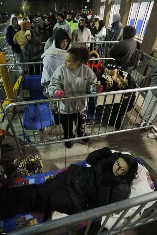 fila da walmart in dartmouth