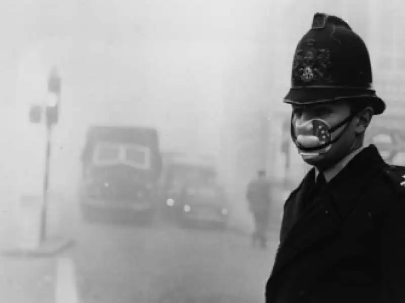 la nebbia  killer di londra 1952