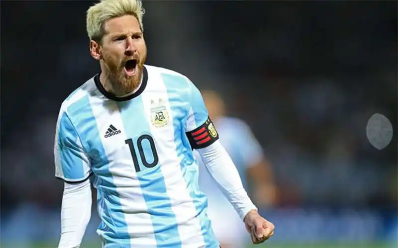 LEO MESSI IN ARGENTINA COLOMBIA 