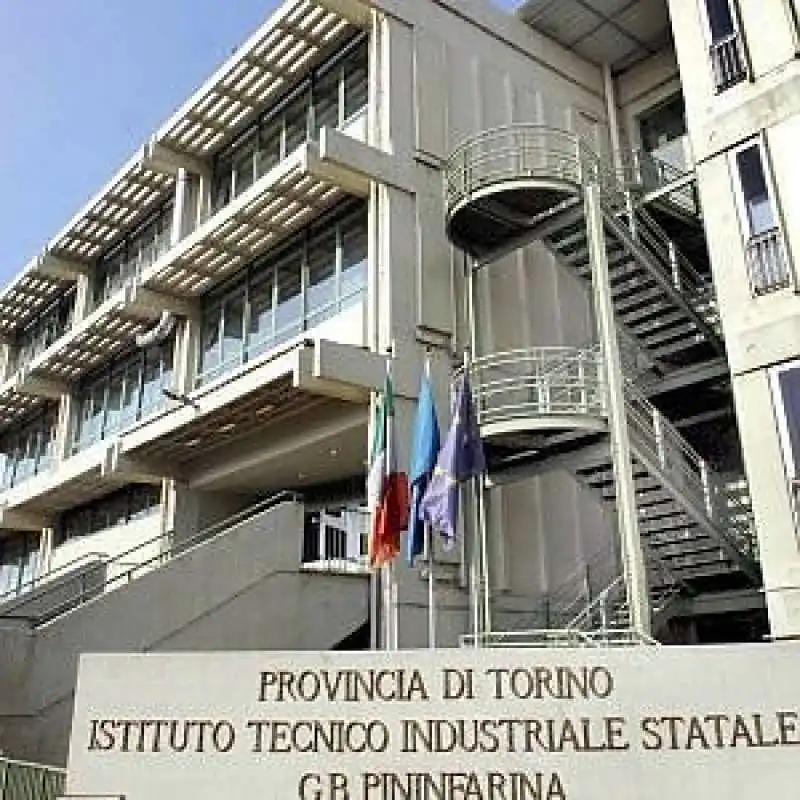 SCUOLA MONCALIERI