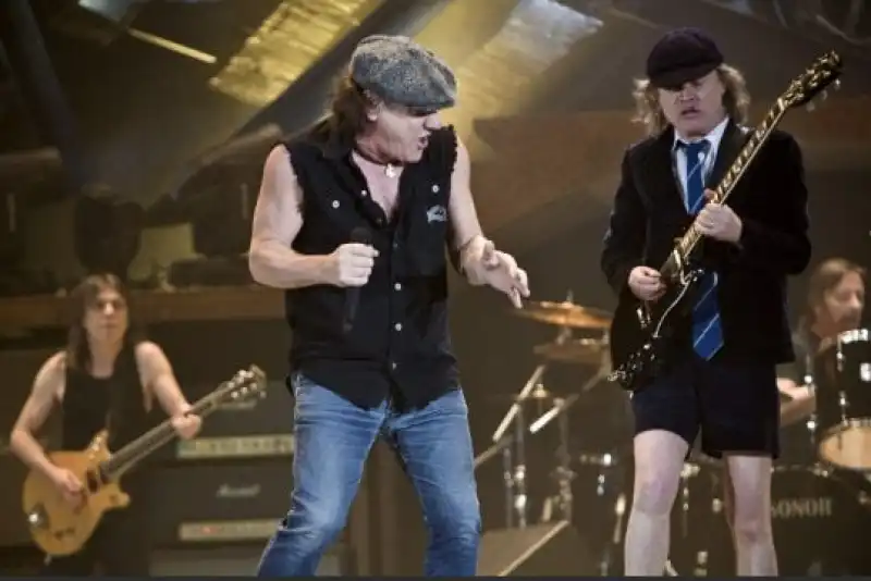 ac/dc malcolm young