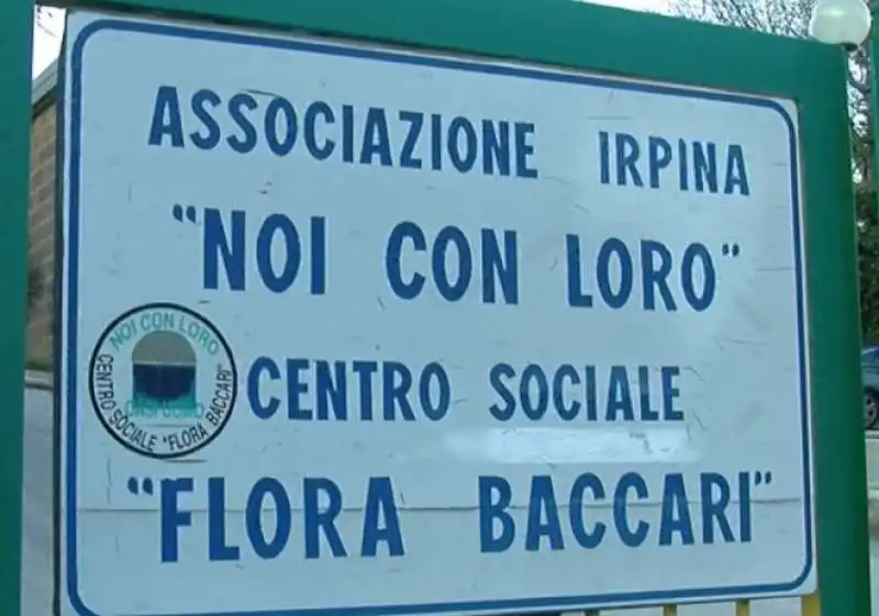 ASSOCIAZIONE NOI CON LORO - ANNA MARIA DE MITA