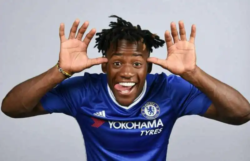 BATSHUAYI