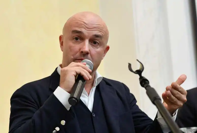 gianluigi nuzzi (2)