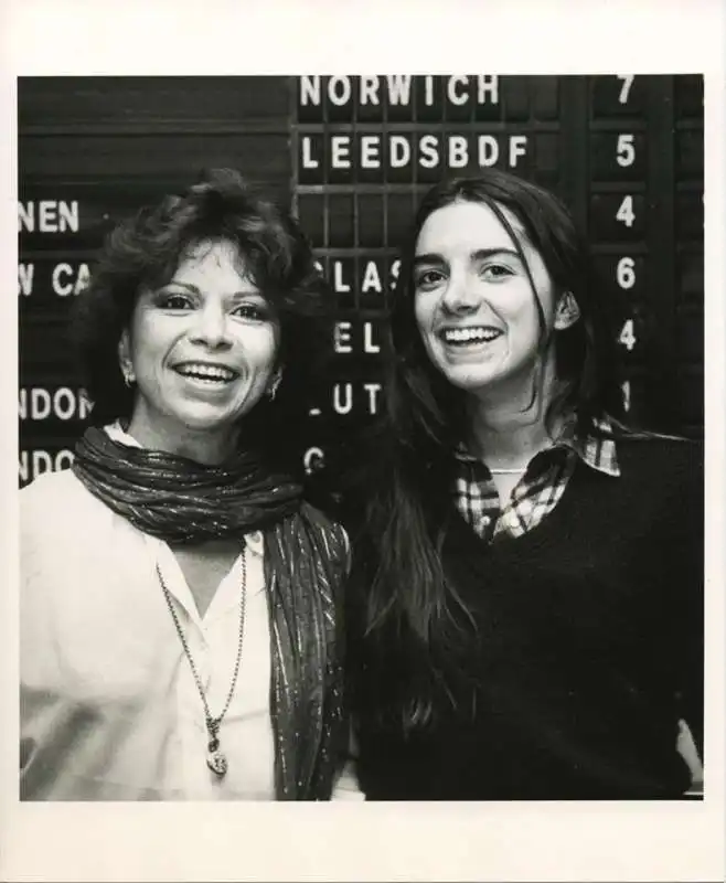 ISABEL ALLENDE CON LA FIGLIA PAULA 2