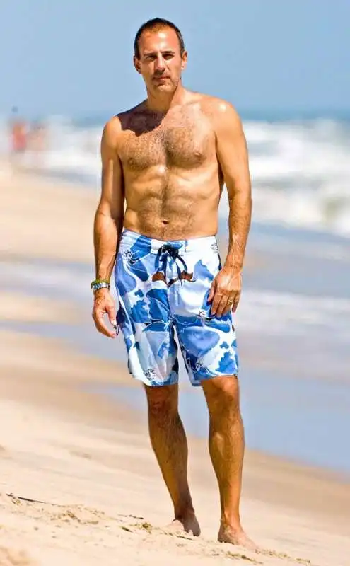 matt lauer in spiaggia