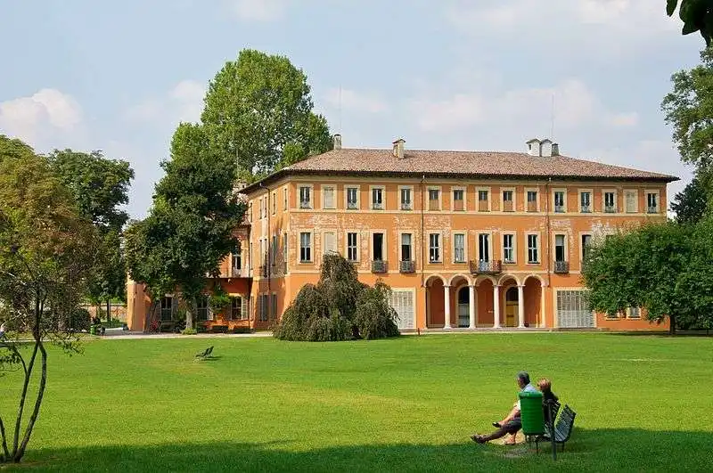 PARCO DI VILLA LITTA MILANO