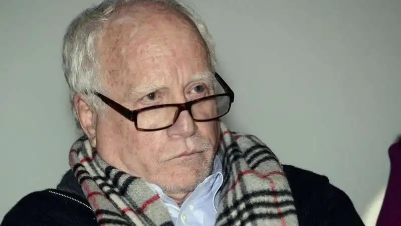 RICHARD DREYFUSS