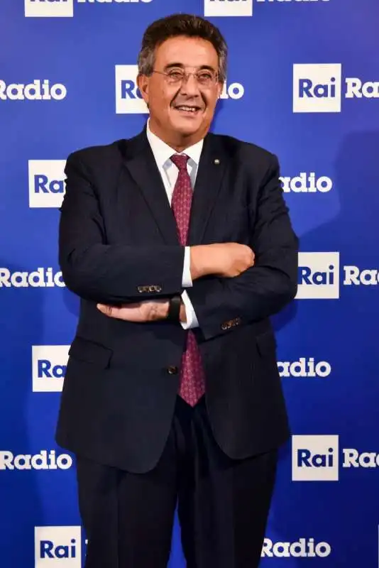 ROBERTO SERGIO