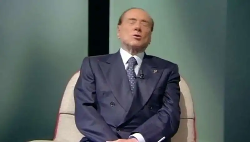 silvio berlusconi intervistato da maurizio costanzo  1