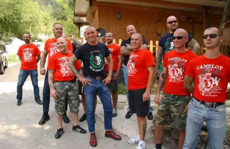 VENETO FRONTE SKINHEAD  