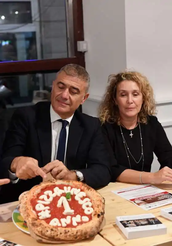 alfonso pecoraro scanio col sottosegretario alessandra pesce (1)