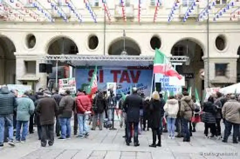 FORZA ITALIA E LA MANIFESTAZIONE SI TAV A TORINO 