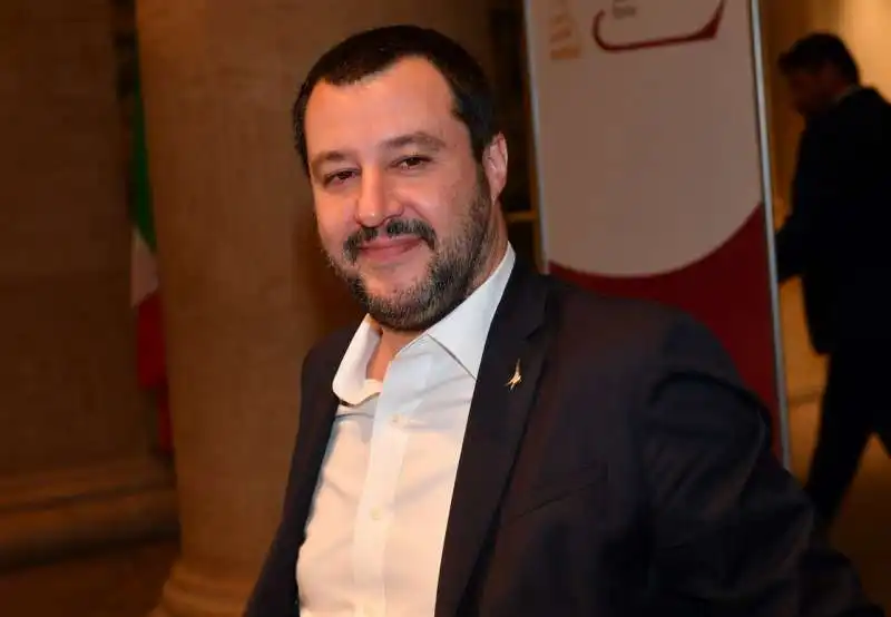 il ministro matteo salvini (1)