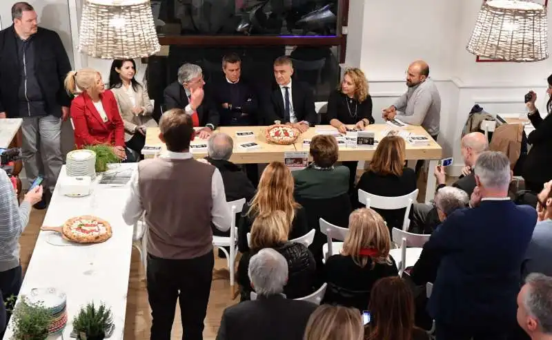 invitati per pizza unesco