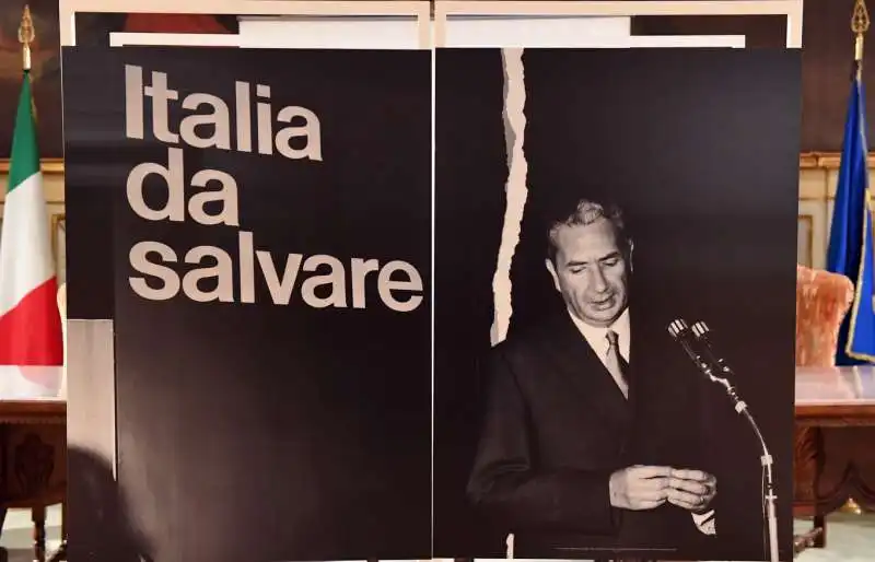 mostra fotografica su aldo moro (1)