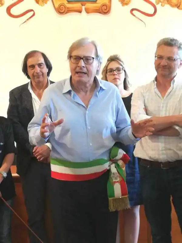 SGARBI SUTRI