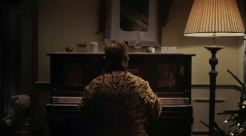 spot natale john lewis con elton john 4