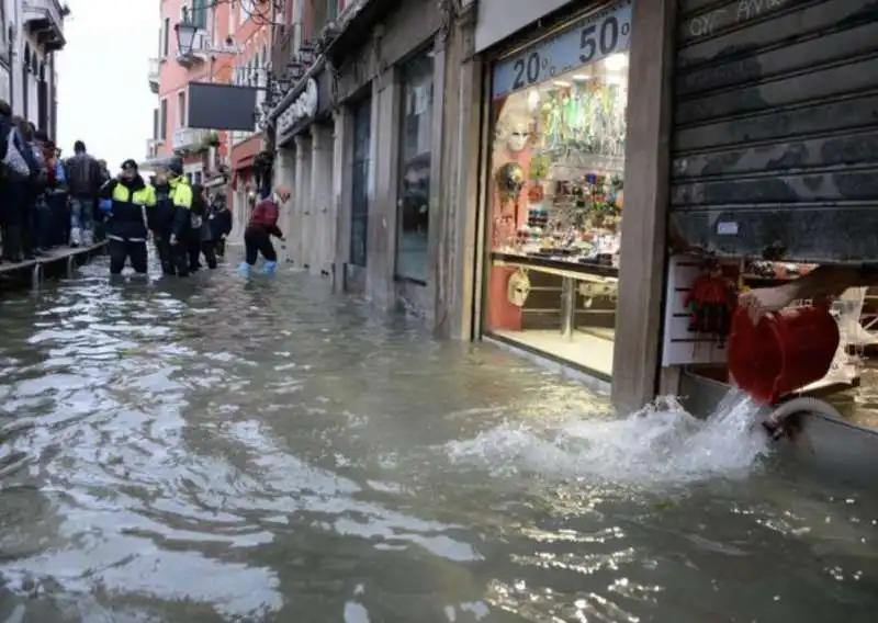 acqua alta a venezia 79