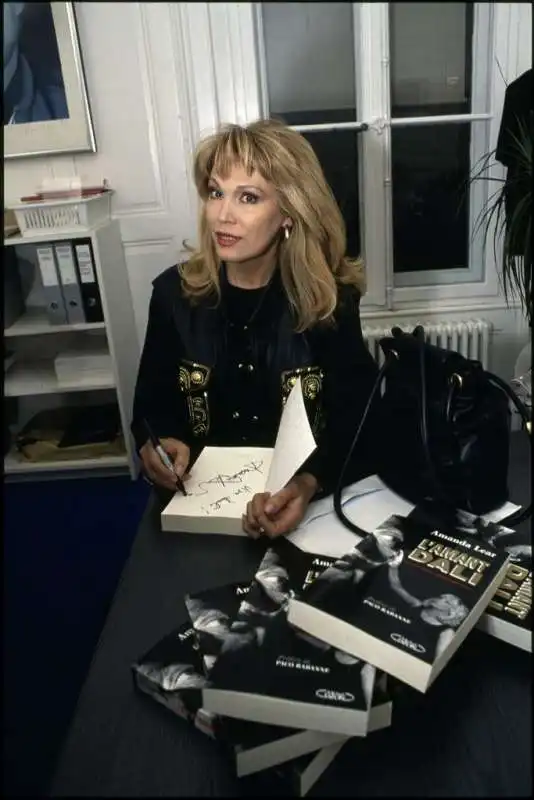 amanda lear 3