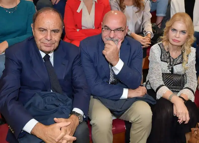 bruno vespa  renato bruschi  elisabetta serafin  foto di bacco