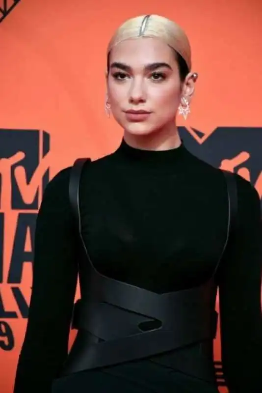 dua lipa 1