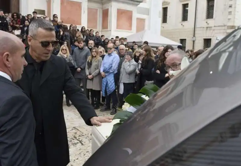 funerali di giulia zandarin 11