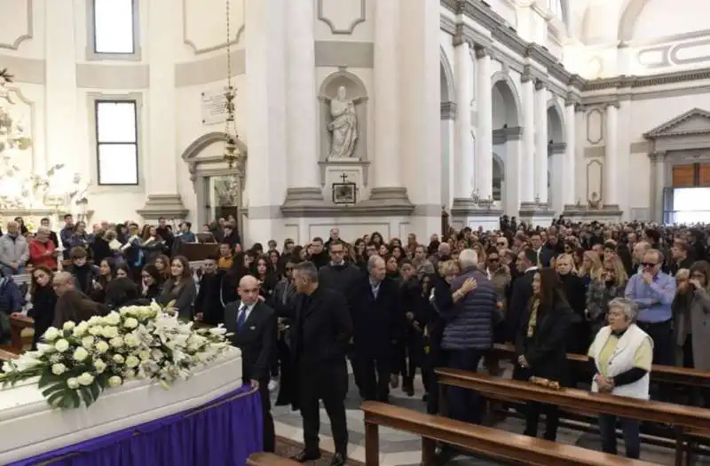 funerali di giulia zandarin 6